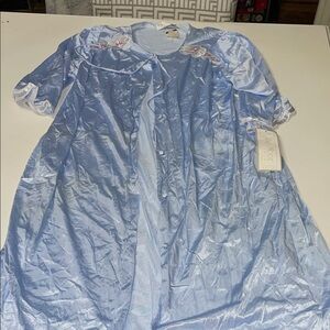 Vintage NWT Val Mode nightgown robe medium